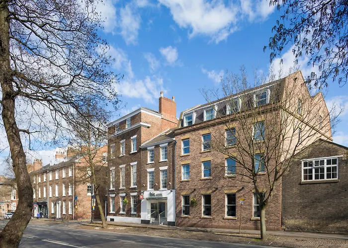 Best Hotels Near York Racecourse for Racegoers