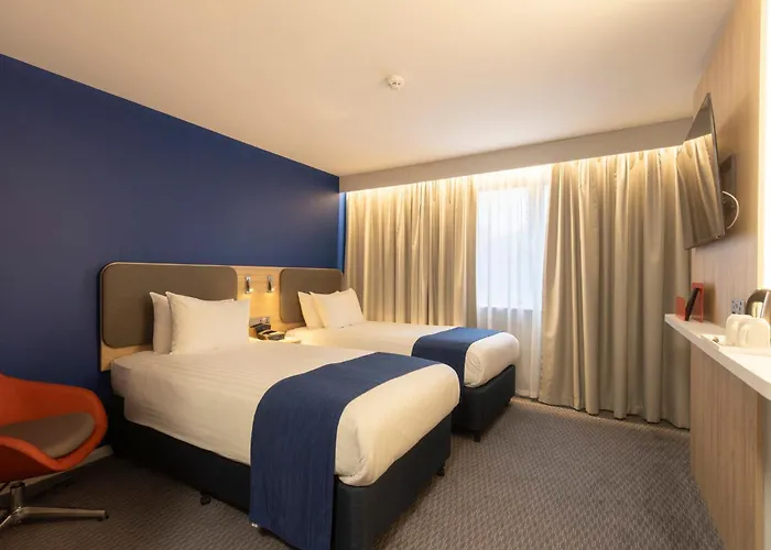 Top Hotels in Poole with Swimming Pool