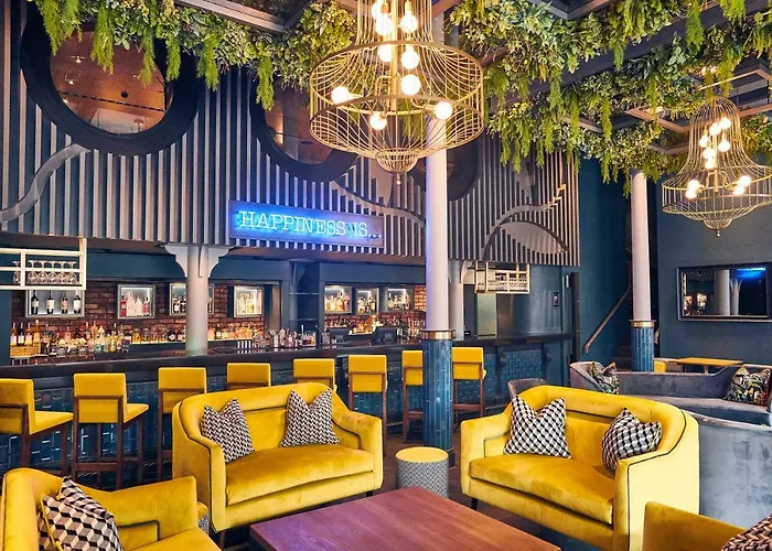 Best Hotels Near Titanic Belfast Experience